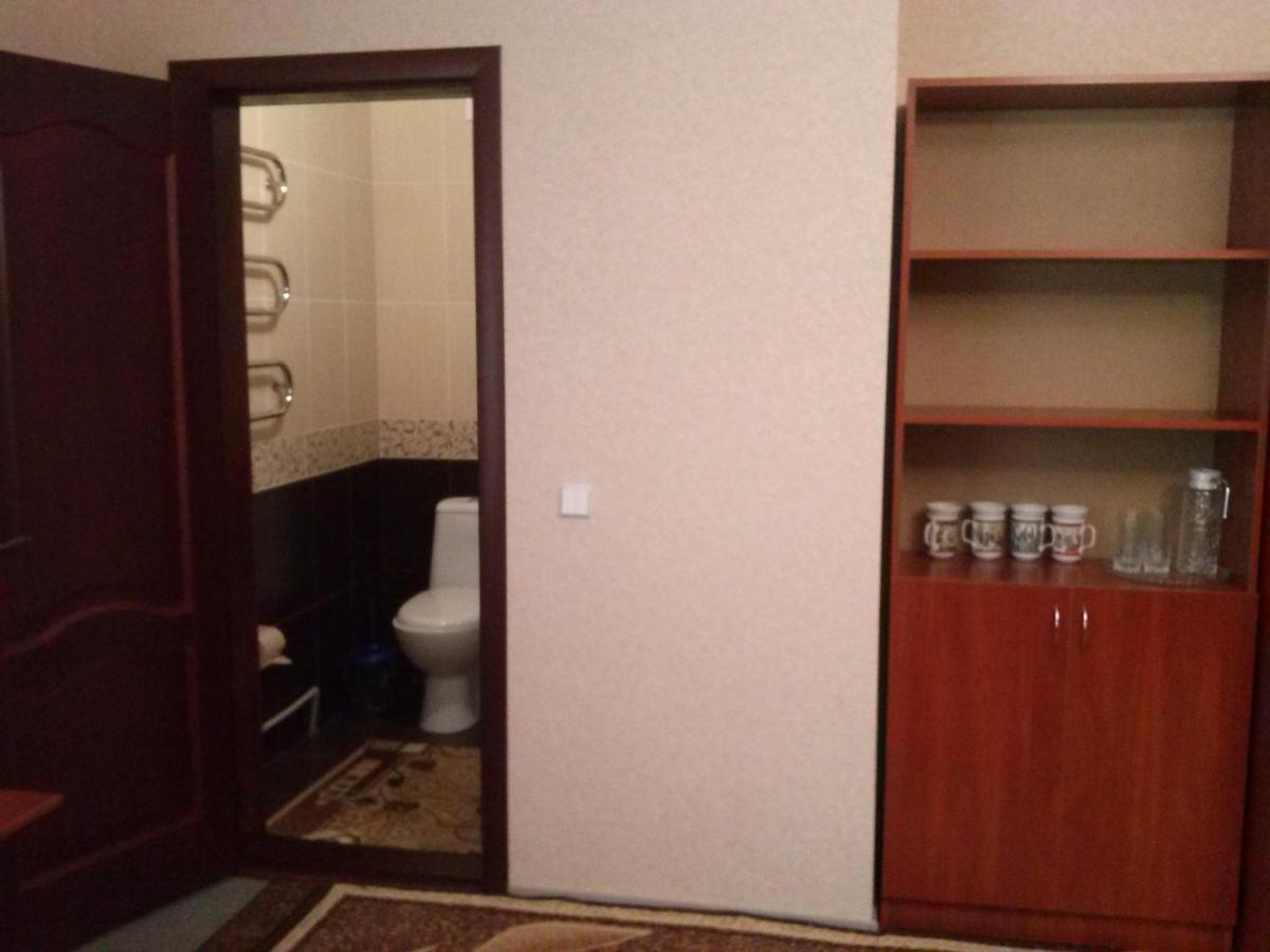 Kak V Gostinice Hadiach المظهر الخارجي الصورة
